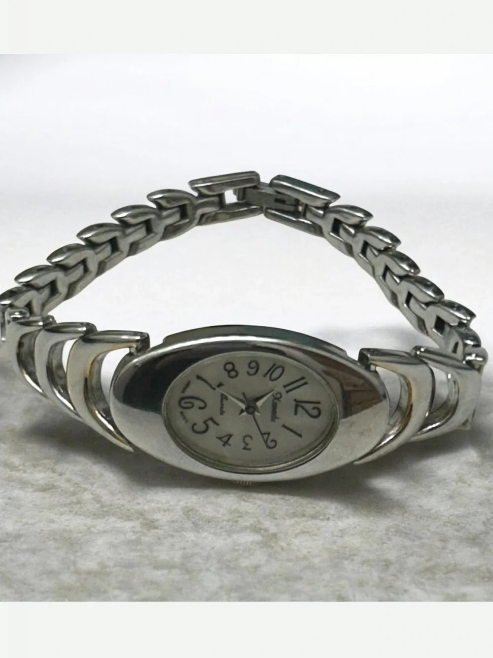 Vintage Xanadu Japan Movt Mother of Pearl Watch